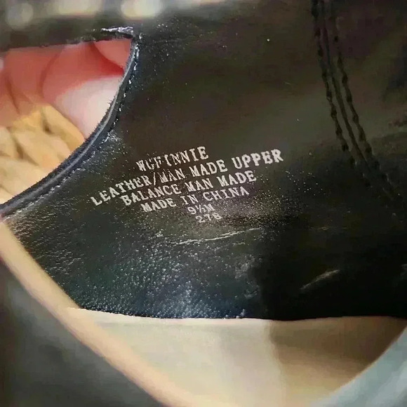 Guess Finnie Heels - Picture 6 of 14